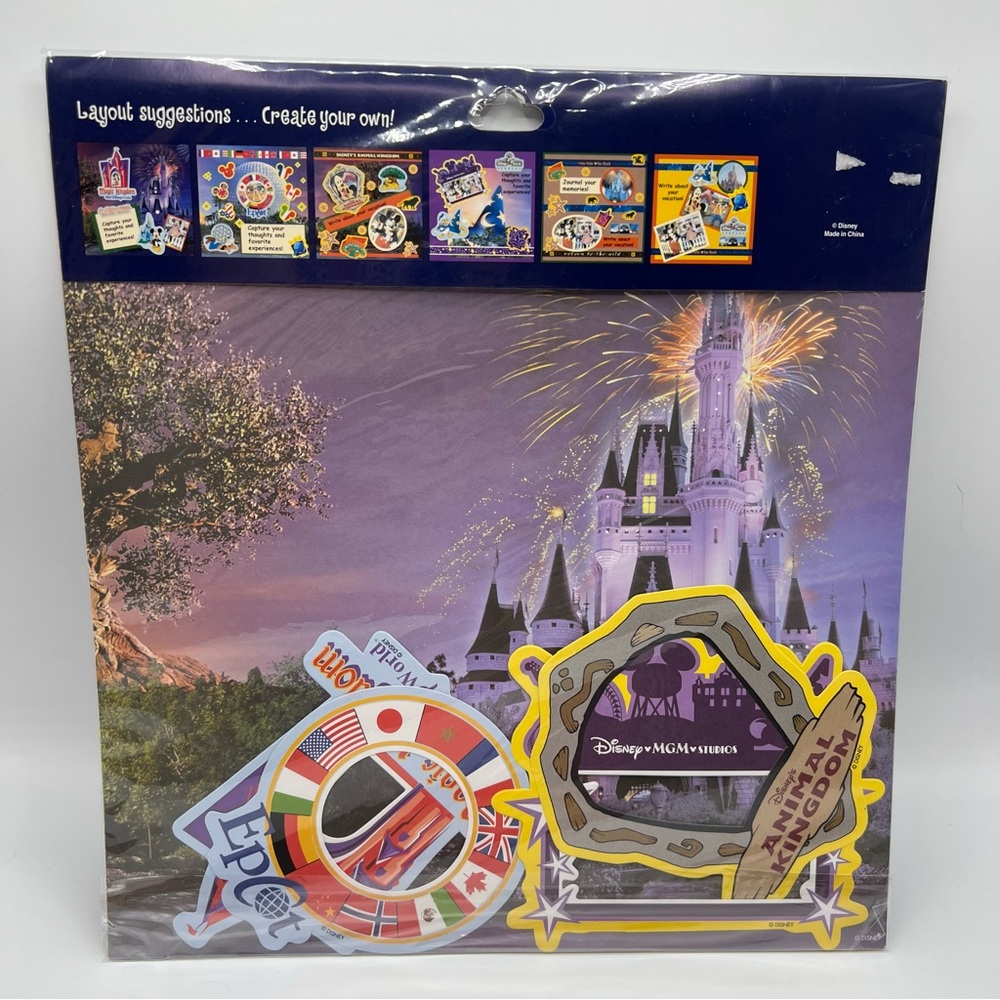 NWT Capture The Magic Park Icons Scrapbook Kit MGM Studios 4 Park Frames‎
